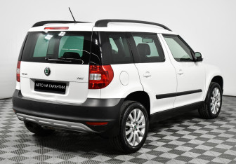 Подержанный автомобиль Skoda Yeti 2013 года (5 фото)