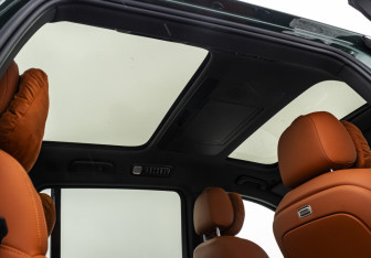 Подержанный автомобиль LiXiang L9 2023 года (23 фото)