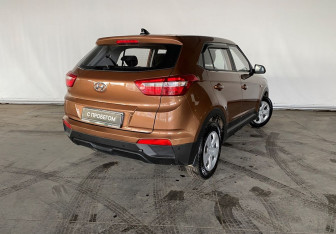 Подержанный автомобиль Hyundai Creta 2017 года (5 фото)