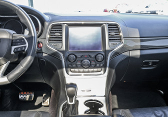 Подержанный автомобиль Jeep Grand Cherokee 2018 года (14 фото)