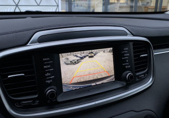 Подержанный автомобиль Kia Sorento 2018 года (16 фото)
