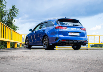 Подержанный автомобиль Kia Ceed Wagon 2021 года (7 фото)