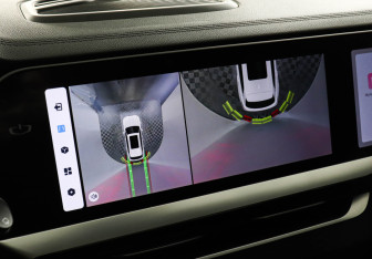 Подержанный автомобиль Geely Monjaro 2024 года (13 фото)