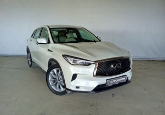 Подержанный автомобиль Infiniti QX50 2021 года (3 фото)