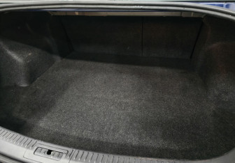 Подержанный автомобиль Mazda 6 Sedan 2010 года (14 фото)