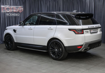 Подержанный автомобиль Land Rover Range Rover Sport 2018 года (7 фото)