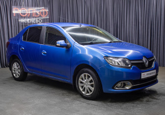 Подержанный автомобиль Renault Logan Sedan 2014 года (3 фото)