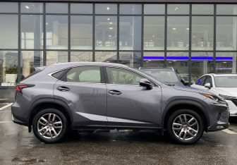 Подержанный автомобиль Lexus NX 2020 года (4 фото)