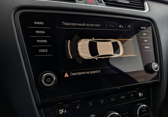 Подержанный автомобиль Skoda Octavia Liftback 2019 года (27 фото)