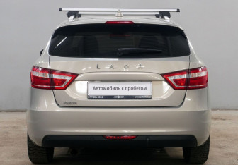 Подержанный автомобиль LADA (ВАЗ) Vesta Wagon 2020 года (7 фото)