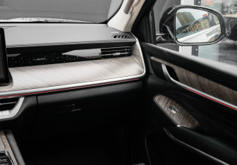 Подержанный автомобиль Tank 500 2023 года (11 фото)