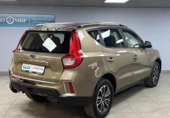 Подержанный автомобиль Geely Emgrand X7 2020 года (5 фото)