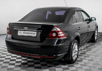 Подержанный автомобиль Ford Mondeo Sedan 2006 года (5 фото)