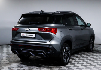 Подержанный автомобиль Chevrolet Captiva 2022 года (24 фото)