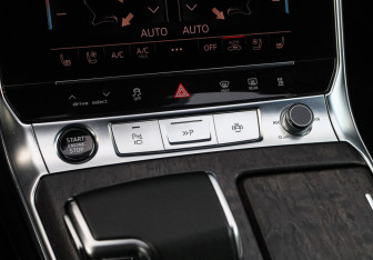 Подержанный автомобиль Audi A7 2020 года (24 фото)