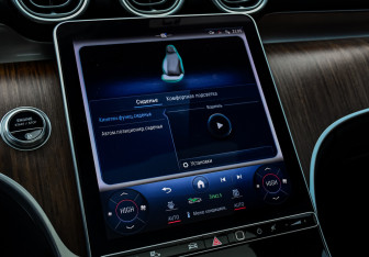 Подержанный автомобиль Mercedes-Benz GLC Coupe 2023 года (19 фото)