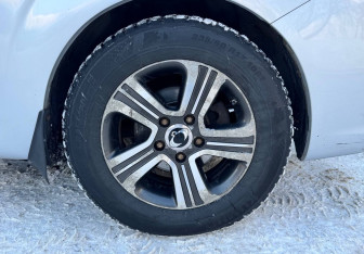 Подержанный автомобиль SsangYong Stavic 2014 года (14 фото)