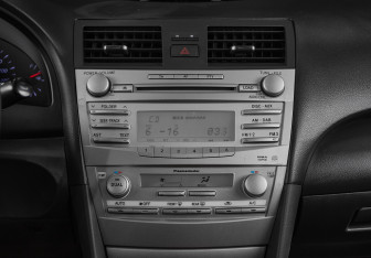 Подержанный автомобиль Toyota Camry Sedan 2011 года (19 фото)