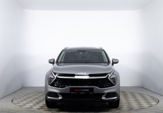Подержанный автомобиль Kia Sportage 2023 года (2 фото)