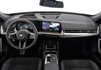 Новый BMW X1 2025 (10 фото)