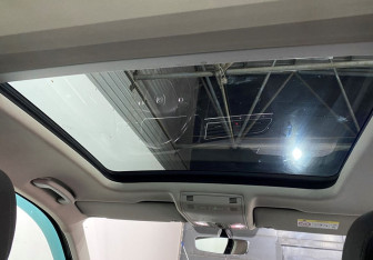 Подержанный автомобиль Volkswagen Tiguan 2018 года (18 фото)