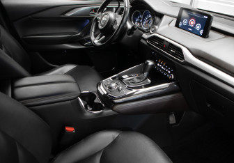 Подержанный автомобиль Mazda CX-9 2019 года (29 фото)