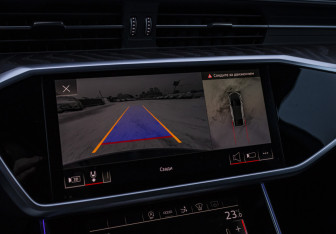 Подержанный автомобиль Audi A7 2021 года (18 фото)