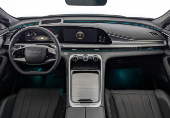 Новый Exeed TXL 2024 (10 фото)