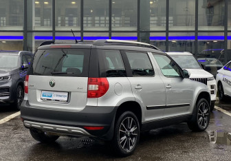 Подержанный автомобиль Skoda Yeti 2013 года (5 фото)
