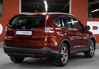 Подержанный автомобиль Honda CR-V 2014 года (5 фото)