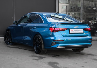 Подержанный автомобиль Audi A3 Sedan 2021 года (6 фото)