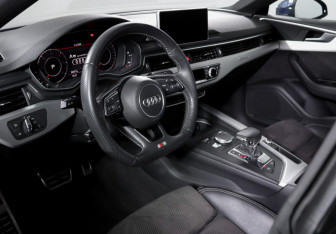 Подержанный автомобиль Audi A5 Liftback 2018 года (14 фото)