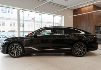 Новый Voyah Passion 2025 (4 фото)