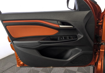 Подержанный автомобиль LADA (ВАЗ) Vesta Wagon 2019 года (19 фото)