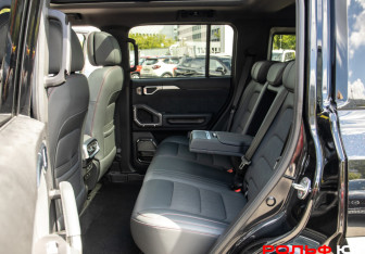 Подержанный автомобиль Jetour T2 2024 года (8 фото)
