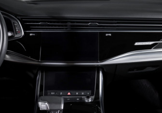 Подержанный автомобиль Audi Q7 2020 года (13 фото)