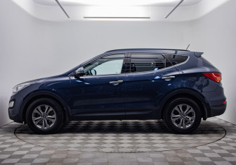 Подержанный автомобиль Hyundai Santa Fe 2015 года (2 фото)