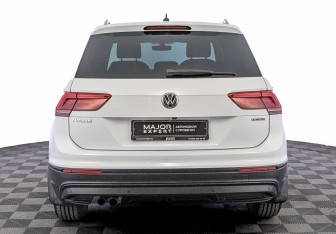 Подержанный автомобиль Volkswagen Tiguan 2018 года (6 фото)