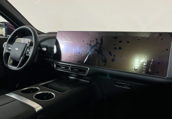 Новый LiXiang L9 2024 (9 фото)