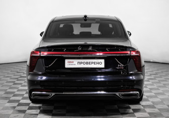Подержанный автомобиль Hongqi H5 2023 года (6 фото)