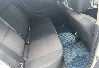 Подержанный автомобиль Nissan Almera Sedan 2018 года (11 фото)