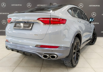 Подержанный автомобиль Geely Tugella 2022 года (5 фото)