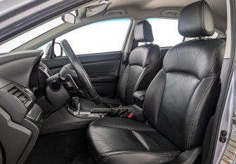 Подержанный автомобиль Subaru XV 2014 года (20 фото)