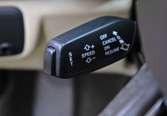 Подержанный автомобиль Audi A6 Sedan 2015 года (19 фото)