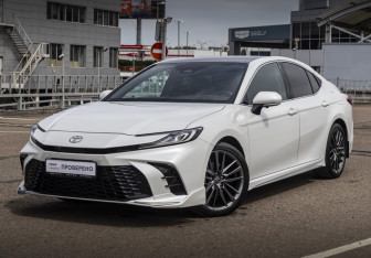 Подержанный автомобиль Toyota Camry Sedan 2024 года (1 фото)