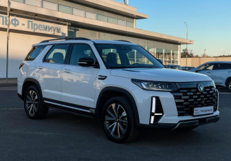 Подержанный автомобиль Changan CS95 2024 года (3 фото)