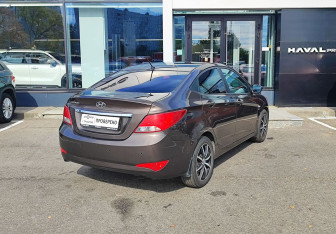 Подержанный автомобиль Hyundai Solaris Sedan 2016 года (5 фото)