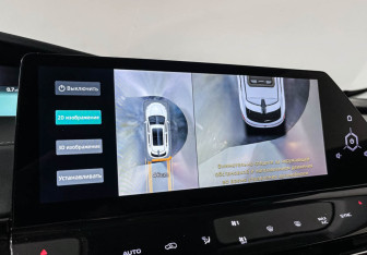 Подержанный автомобиль Changan UNI-K 2023 года (20 фото)