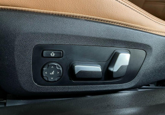 Подержанный автомобиль BMW M2 2023 года (28 фото)