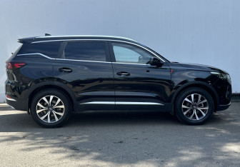 Подержанный автомобиль Chery Tiggo 7 Pro Max 2023 года (4 фото)